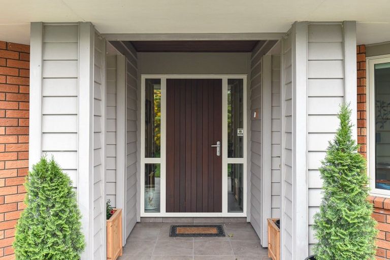 Photo of property in 32 Carroll Place, Owhata, Rotorua, 3010