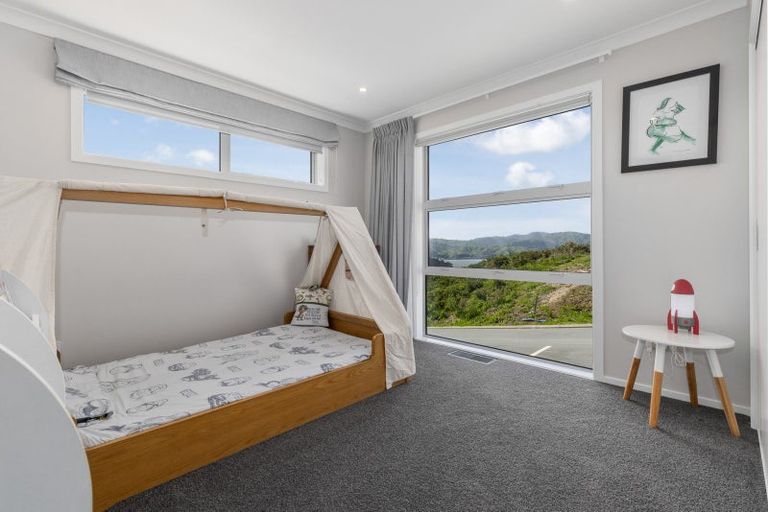 Photo of property in 6 Stunsail Lane, Whitby, Porirua, 5024