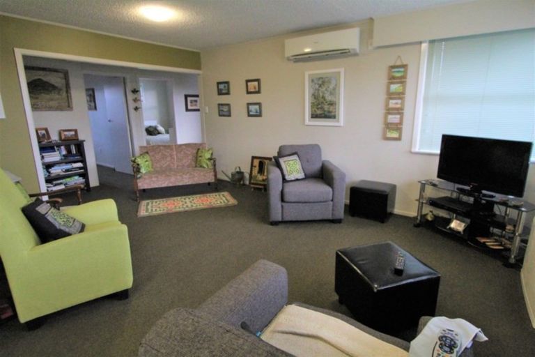 Photo of property in 38 Edinburgh Street, Tokoroa, 3420
