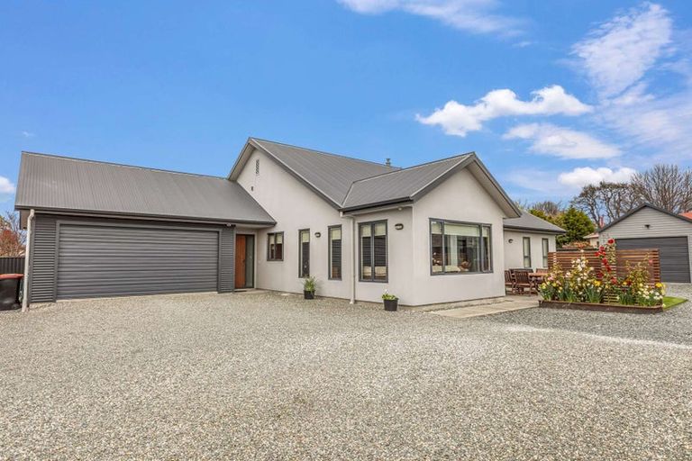 Photo of property in 3 Robina Place, Gore, 9710