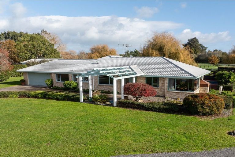 Photo of property in 204 Racecourse Road, Cambridge, 3493