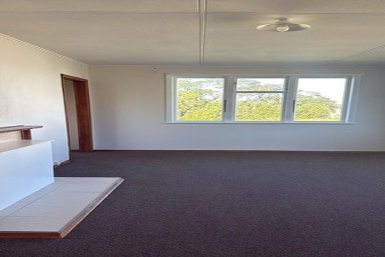 Photo of property in 32 Marsden Street, Hauraki, Auckland, 0622