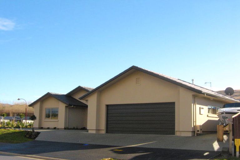 Photo of property in 1 Hope Avenue, Lake Hayes, Queenstown, 9304