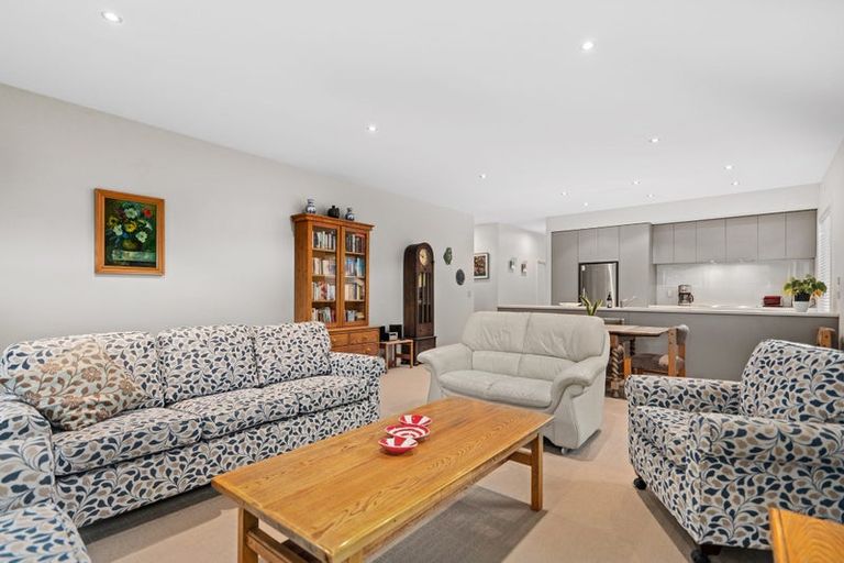 Photo of property in 35 Henley Green, Northwood, Christchurch, 8051