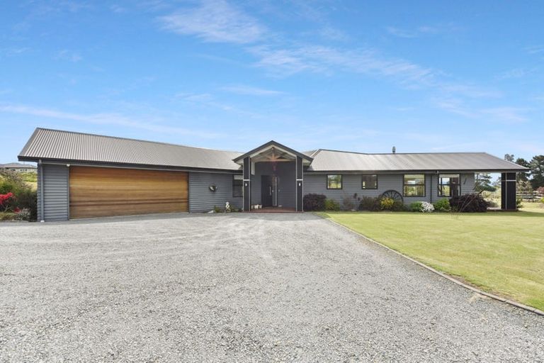 Photo of property in 6 Westmere Drive, Tasman, Upper Moutere, 7173