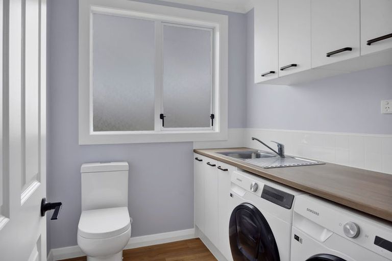 Photo of property in 107 Wilson Street, Hawera, 4610