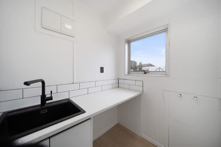 Photo of property in 15 Penderford Place, Mangere East, Auckland, 2024