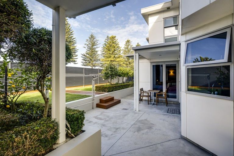 Photo of property in 84 Te Awa Avenue, Te Awa, Napier, 4110