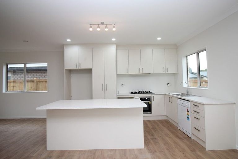 Photo of property in 38a Laurie Avenue, Papakura, 2110