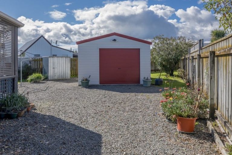 Photo of property in 41 Green Avenue, Levin, 5510