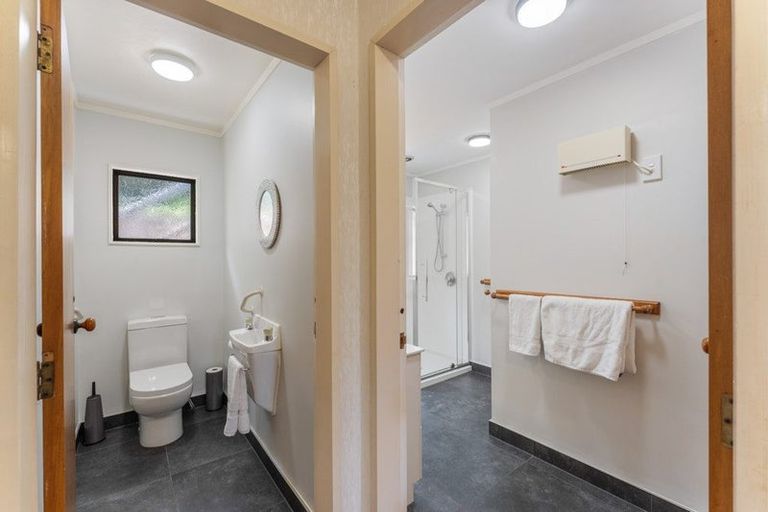 Photo of property in 4/24 Acheron Road, Paremata, Porirua, 5026