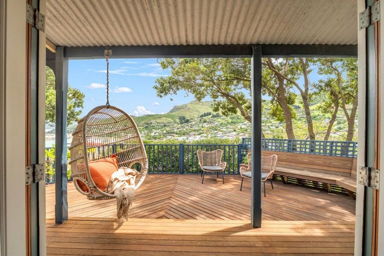Photo of property in 40 Reserve Terrace, Lyttelton, 8082
