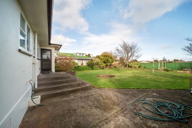 Photo of property in 295 South Road, Hawera, 4610