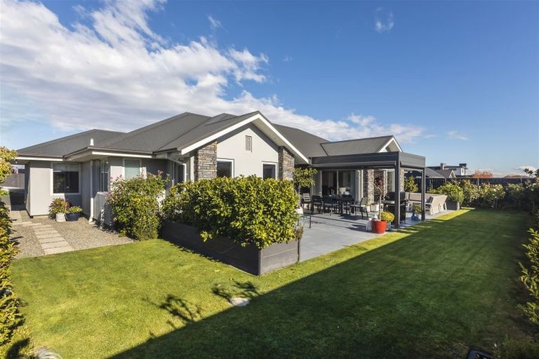 Photo of property in 10 Gerard Place, Rangiora, 7400