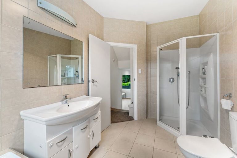 Photo of property in 267 Vipond Road, Stanmore Bay, Whangaparaoa, 0932