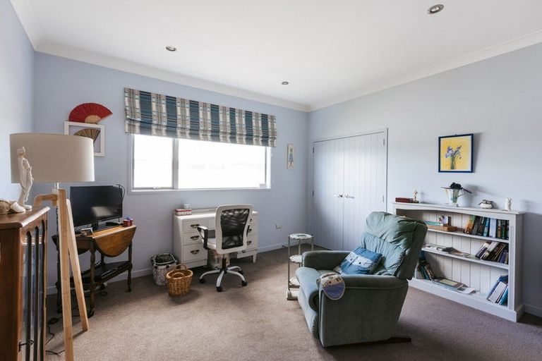 Photo of property in 109 Harbour View Road, Omokoroa, 3114