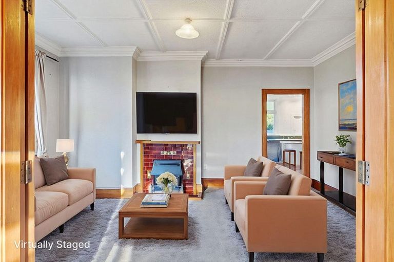 Photo of property in 8 Annandale Avenue, Takaro, Palmerston North, 4410