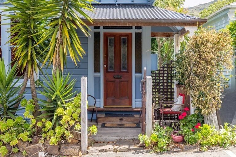 Photo of property in 55 Canterbury Street, Lyttelton, 8082