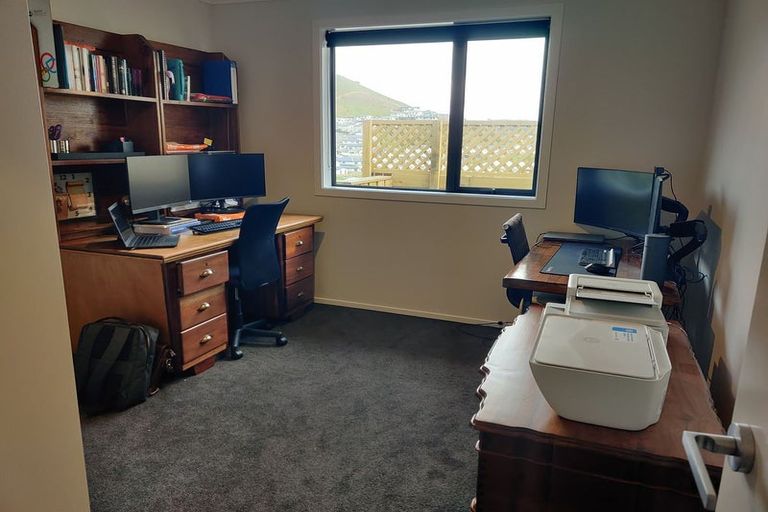 Photo of property in 85 Melksham Drive, Churton Park, Wellington, 6037