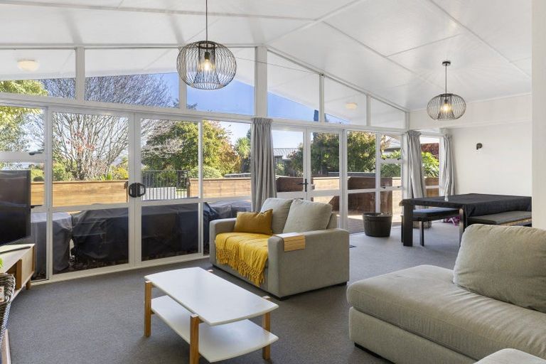 Photo of property in 12 Hilden Place, Hilltop, Taupo, 3330