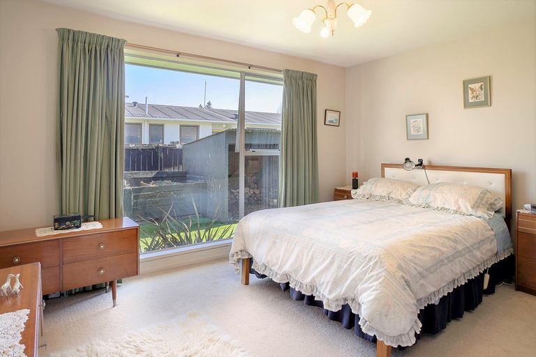 Photo of property in 79 Newnham Street, Rangiora, 7400
