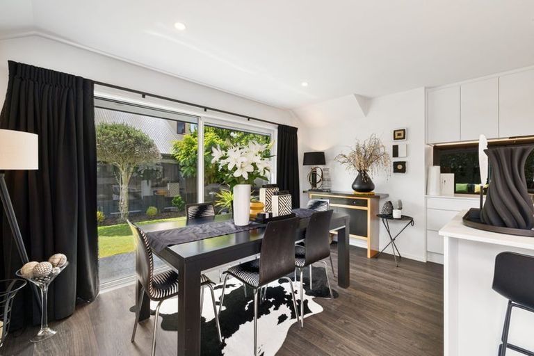 Photo of property in 5a Staveley Street, Avonhead, Christchurch, 8042