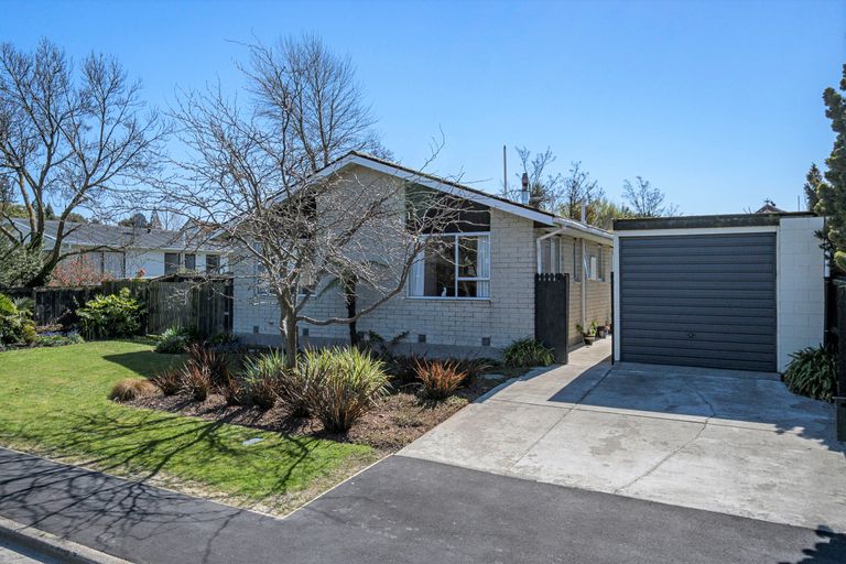 Photo of property in 79 Newnham Street, Rangiora, 7400