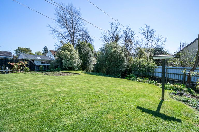 Photo of property in 79 Newnham Street, Rangiora, 7400