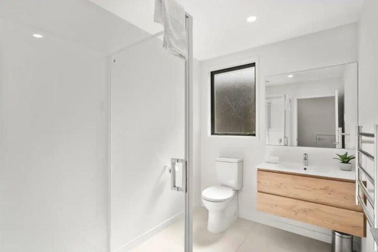 Photo of property in 27 Mulholland Drive, Jacks Point, 9371