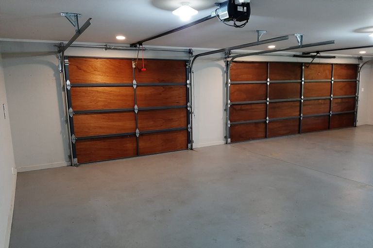 Photo of property in 65 Peter Hall Drive, Kelvin Grove, Palmerston North, 4414