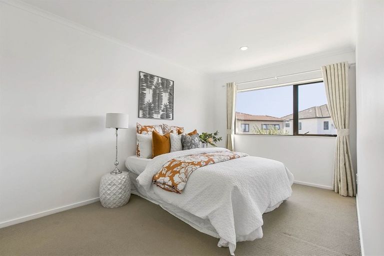 Photo of property in 24 Flintridge Drive, Flat Bush, Auckland, 2019