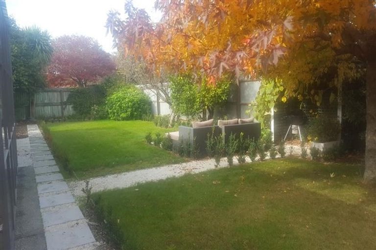 Photo of property in 15 Mirfield Place, Russley, Christchurch, 8042