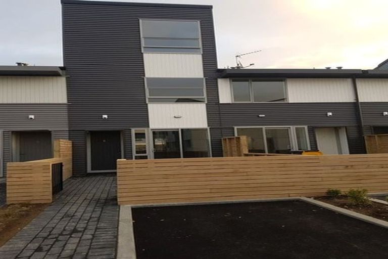 Photo of property in 36u6 Tacy Street, Kilbirnie, Wellington, 6022