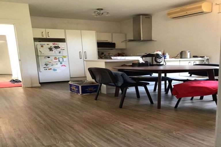 Photo of property in 6 Nortons Road, Avonhead, Christchurch, 8042