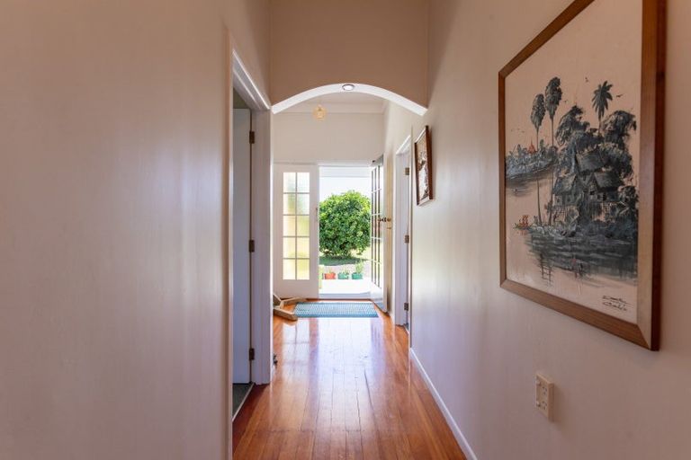 Photo of property in 53 Hospital Street, Dannevirke, 4930