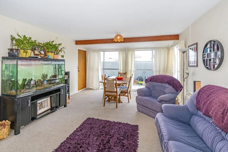 Photo of property in 3/470 Hereford Street, Linwood, Christchurch, 8011