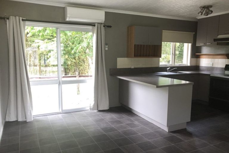 Photo of property in 186 Great North Road, Te Kamo, Kamo, 0185