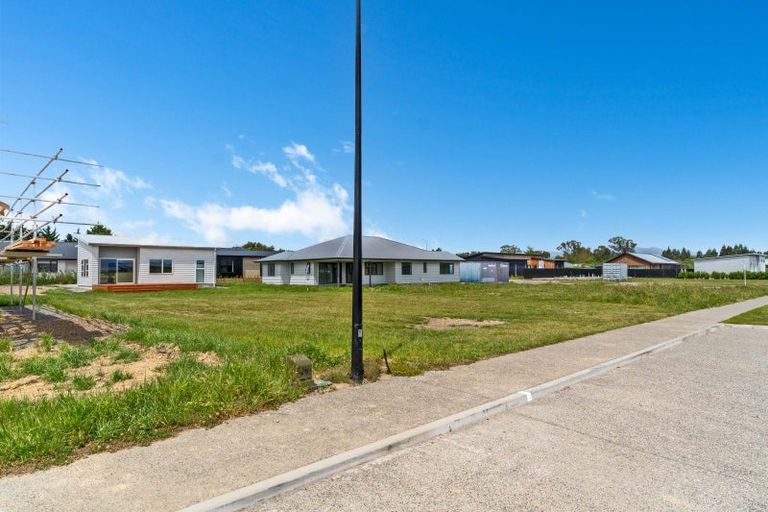 Photo of property in 2 Syrah Lane, Martinborough, 5711