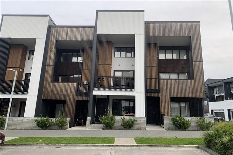 Photo of property in 55 Rangihina Road, Hobsonville, Auckland, 0616