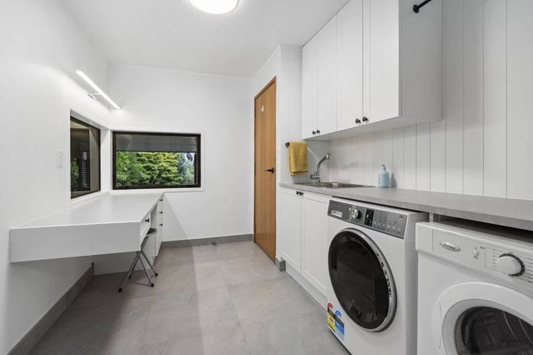 Photo of property in 711a South Titirangi Road, Titirangi, Auckland, 0604