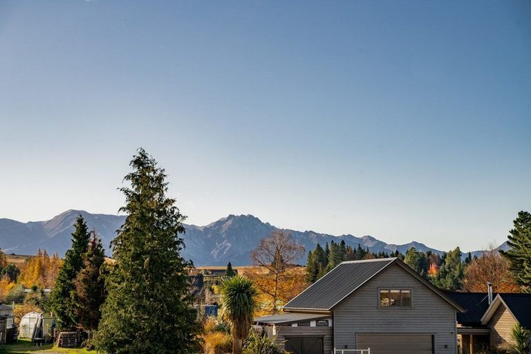 Photo of property in 116a Mount Iron Drive, Wanaka, 9305