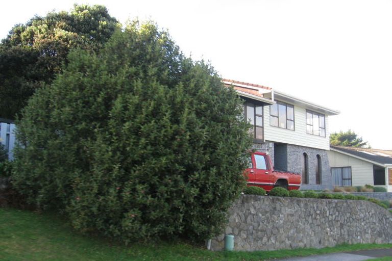 Photo of property in 79 Leeward Drive, Whitby, Porirua, 5024
