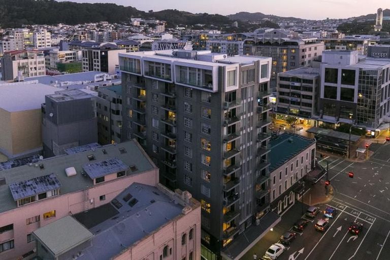 Photo of property in Bellagio Apartments, 10e/39 Taranaki Street, Te Aro, Wellington, 6011