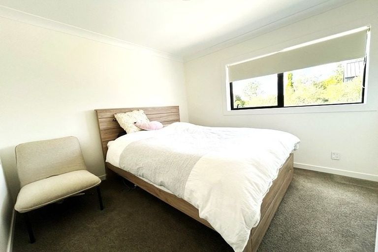 Photo of property in 38 Kervil Avenue, Te Atatu Peninsula, Auckland, 0610