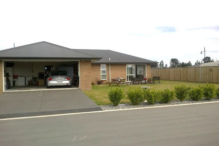 Photo of property in 26 Tahuna Street, Pegasus, 7612