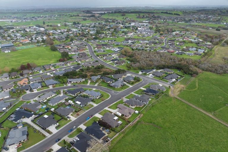 Photo of property in 11 Awanui Avenue, Te Kauwhata, 3710