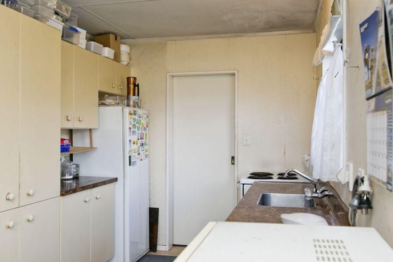 Photo of property in 15 Marshall Avenue, Richmond Heights, Taupo, 3330
