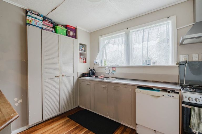 Photo of property in 30 Pine Avenue, Bader, Hamilton, 3206