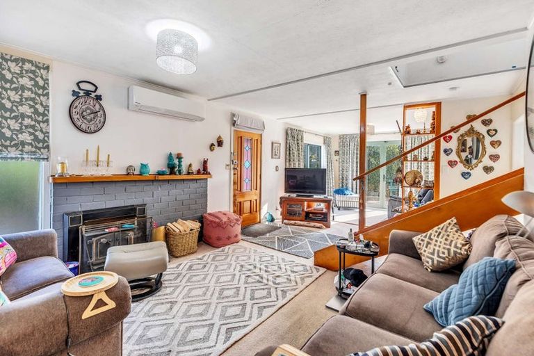 Photo of property in 13 Waimarie Avenue, Paraparaumu, 5032