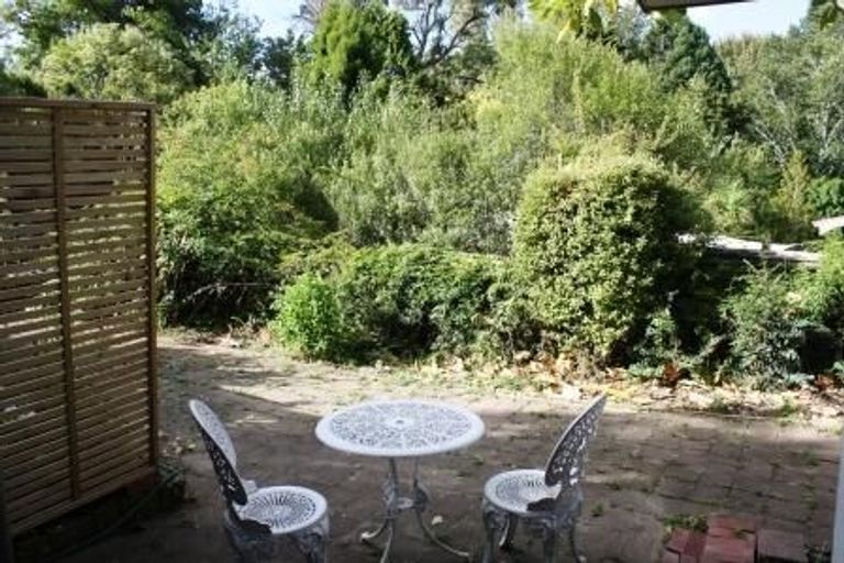 Photo of property in 22 Lastel Place, Shelly Park, Auckland, 2014